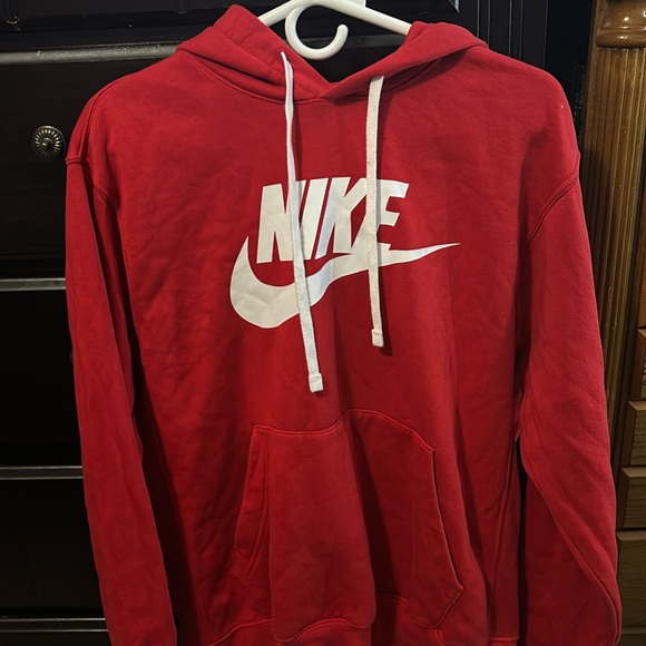 Men’s medium red Nike hoodie - Picture 1 of 2